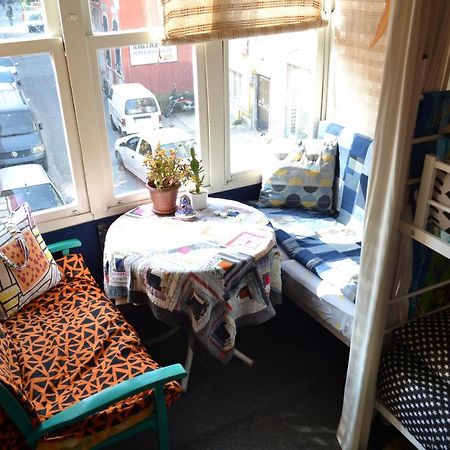My Happy Home Hostel Izmir Exterior photo
