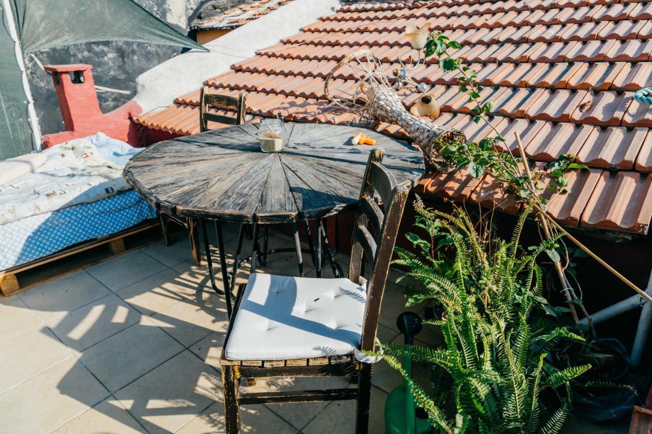 My Happy Home Hostel Izmir Exterior photo