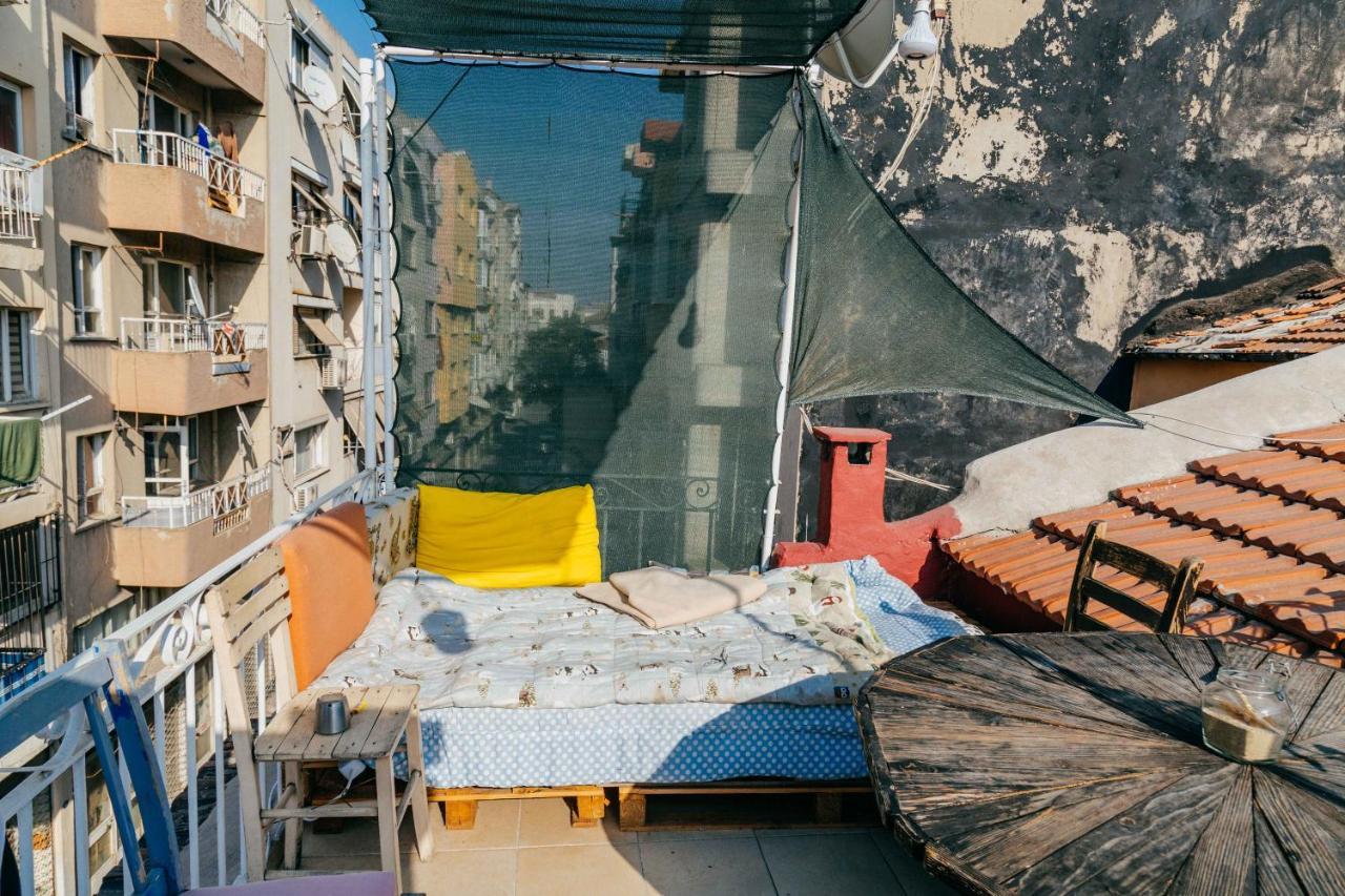 My Happy Home Hostel Izmir Exterior photo